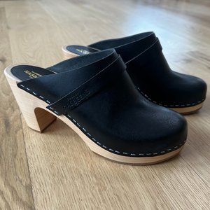Swedish Hasbeens Slip in Classic Clog Black Leather 38